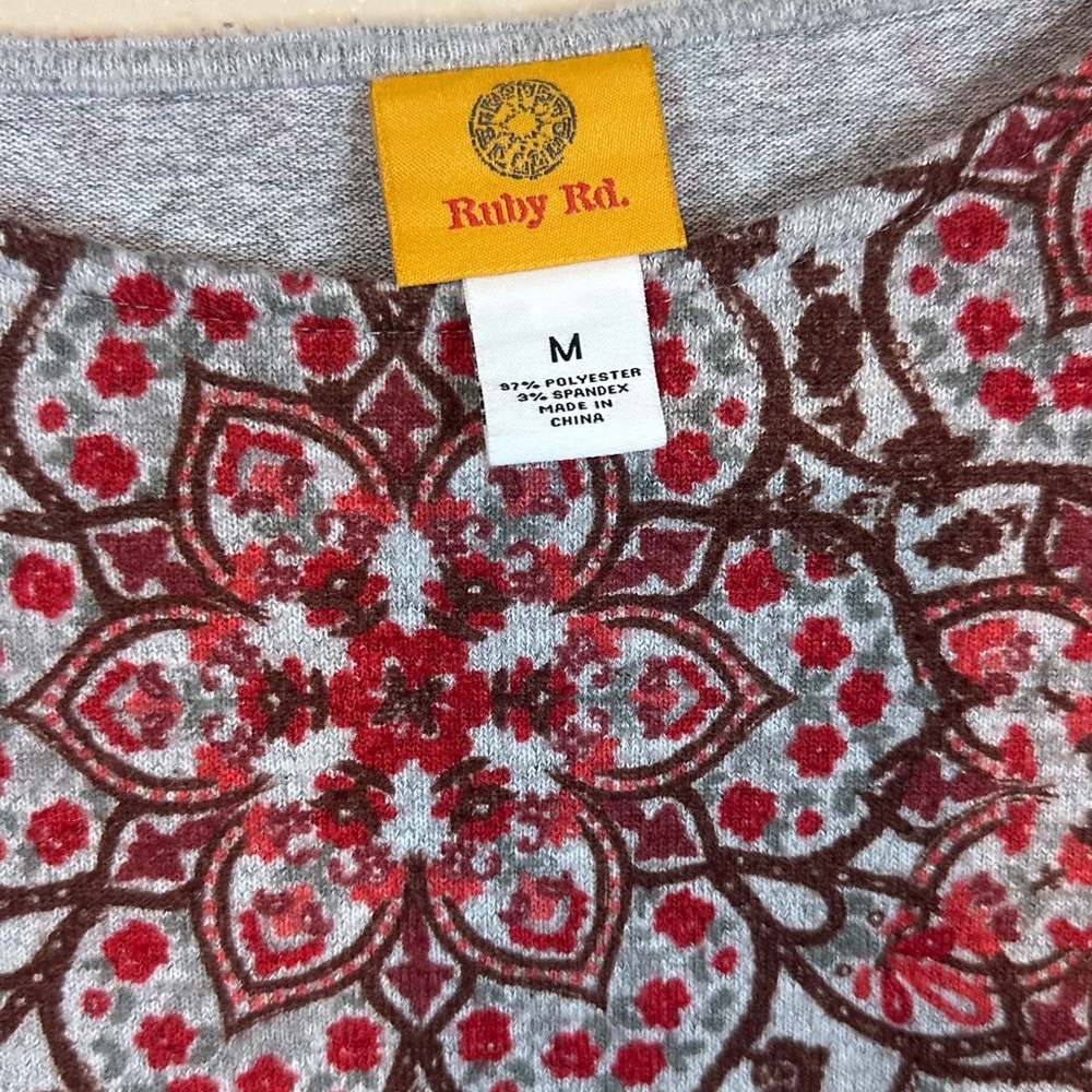 Ruby Rd. Medium Red and Gray Patterned Top - image 2